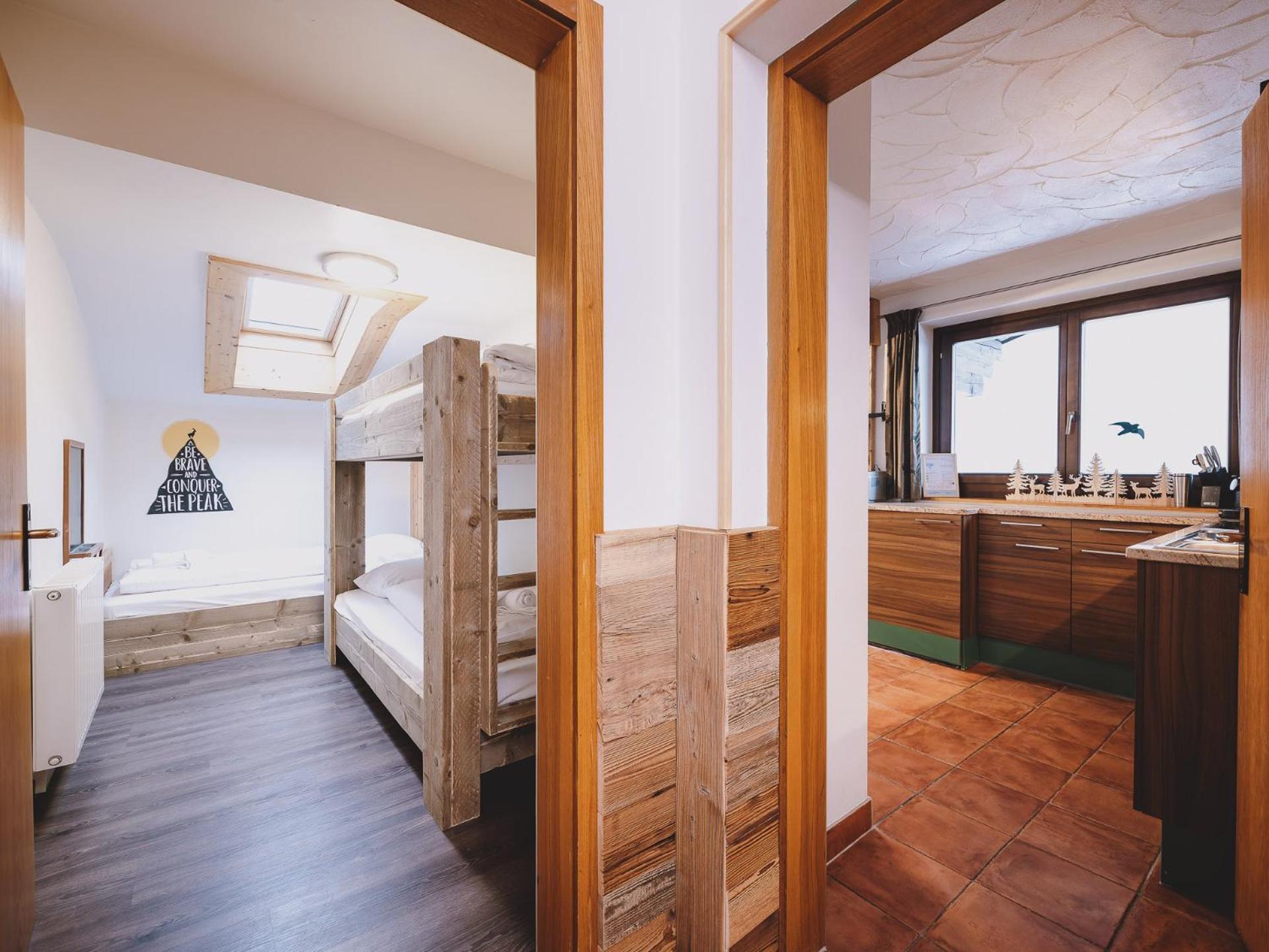 Ferienwohnung Haus Enzian in Rauris Zimmer foto